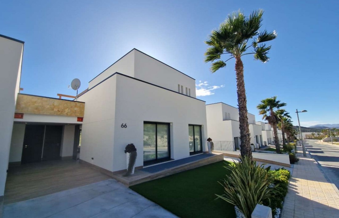 Resale - Villa - Monforte del Cid - Font del Llop